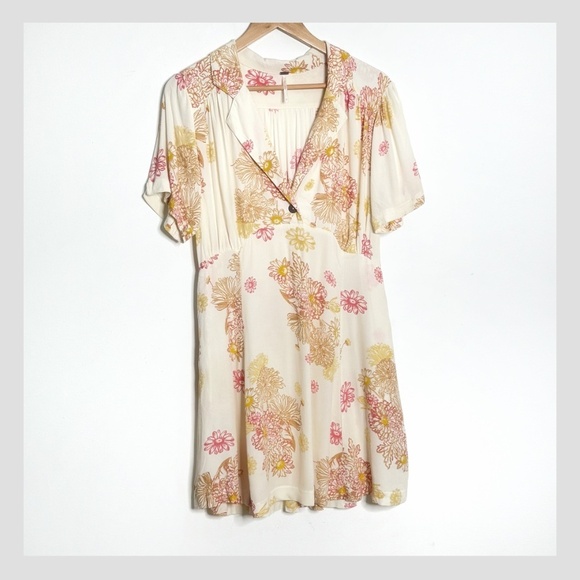 Free People Hawaii Dress Empire Waist Short Sleeve Mini Length Pink Yellow Cream - Picture 2 of 15